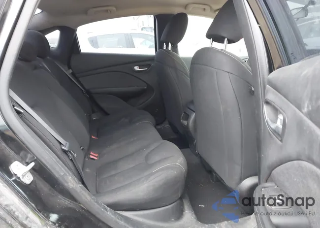 1C3CDFBAXDD325753: 44373236