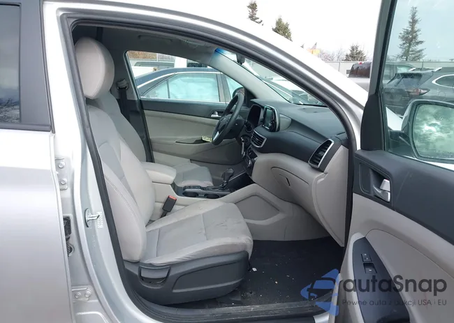 KM8J2CA44KU855292: 44373277