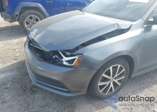 3VWDB7AJ3HM331673: 44373318