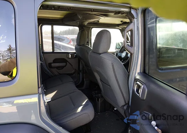 1C4PJXDN5SW656835: 44373329