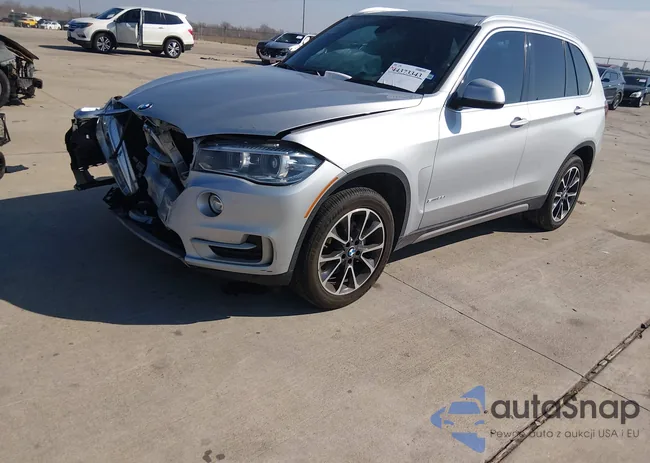 5UXKR2C57J0X08828: 44373343