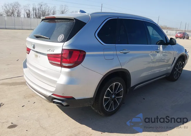 5UXKR2C57J0X08828: 44373343