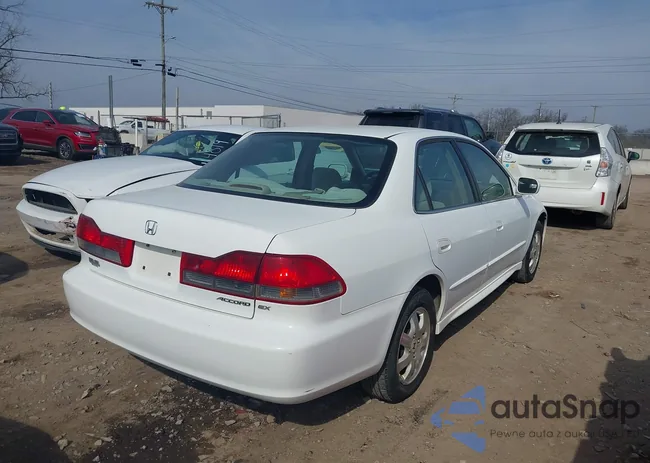 1HGCG56621A024024: 44373365