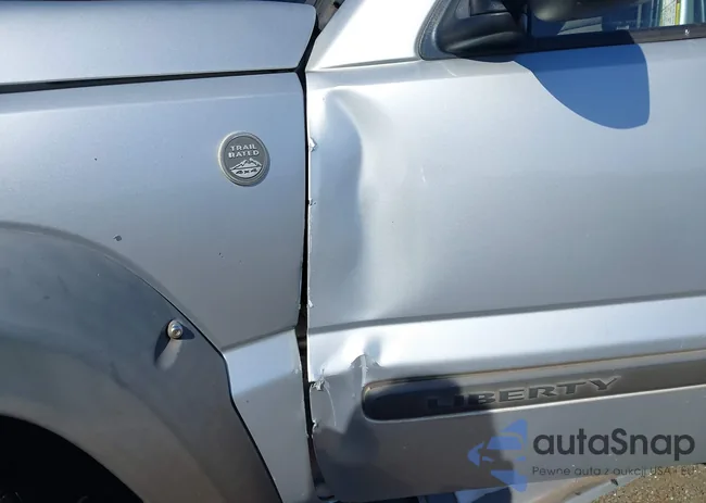 1J4GL38K55W526524: 44373366