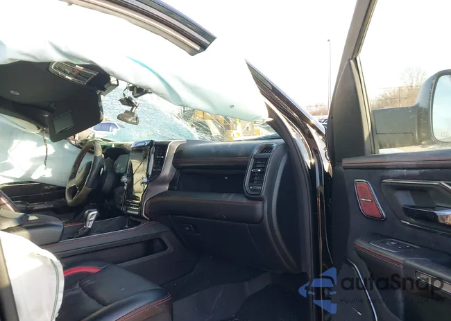 1C6SRFU9XMN764464: 44373379