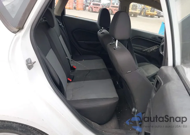 3FADP4TJ9GM171156: 44373386