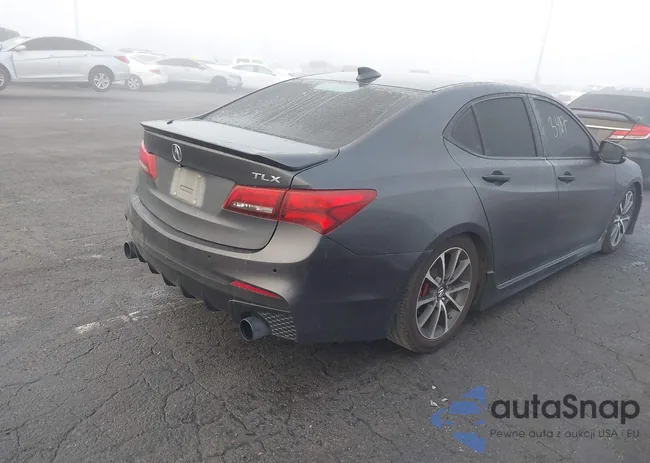 19UUB2F52FA016876: 44373407