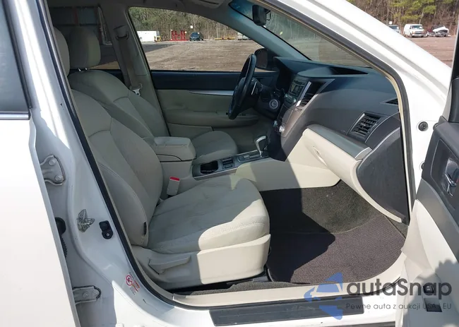 4S4BRCCC7C3237606: 44373438