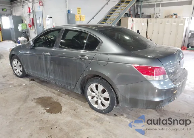 1HGCP26869A009084: 44373474