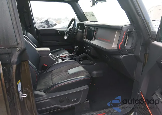 1FMEE0RR4RLA83240: 44372550