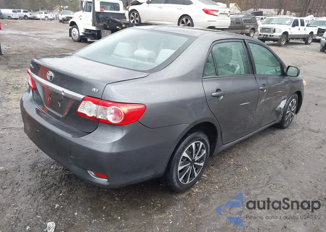 2T1BU4EE5BC677921: 44372601