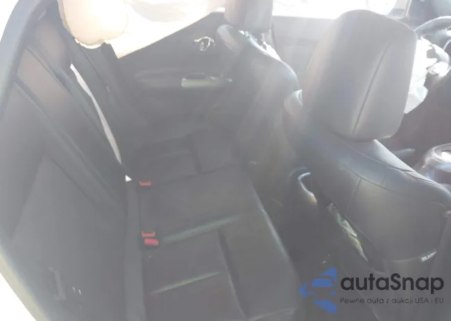 JN8AF5MV3FT551167: 44372618