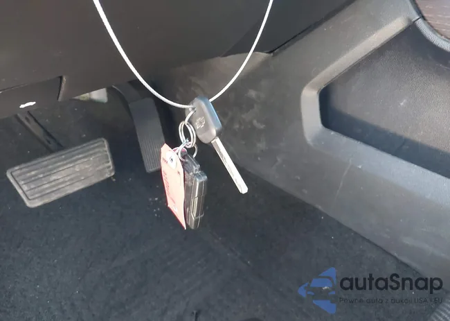 3GCPCREC3JG212675: 44372646