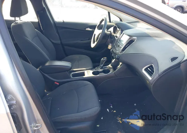 1G1BE5SM4J7245960: 44372795