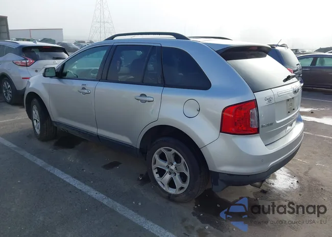 2FMDK3JC2DBA02502: 44372892