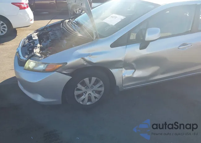 2HGFB2F58CH318114: 44372903