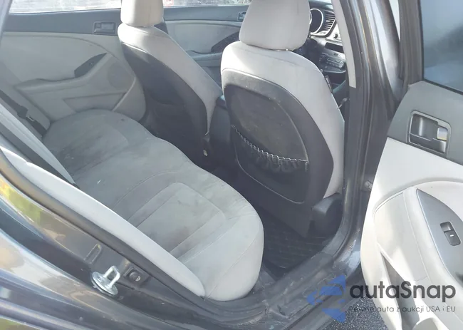 KNAGM4A79B5154103: 44373918