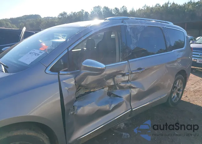 2C4RC1GG0JR320854: 44373929