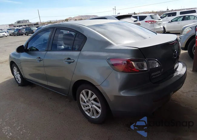 JM1BL1V78C1557703: 44373944