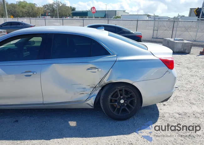 1G11D5RR2DF110437: 44373960