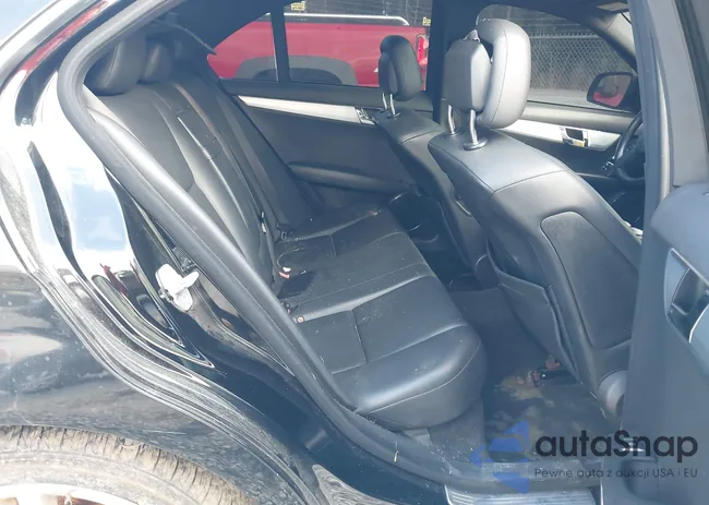 WDDGF54X29R046946: 44374031