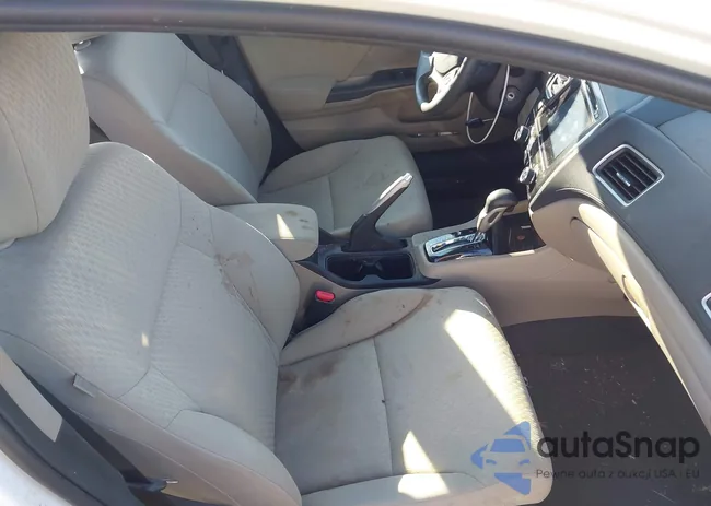 2HGFB2F76FH563757: 44374042