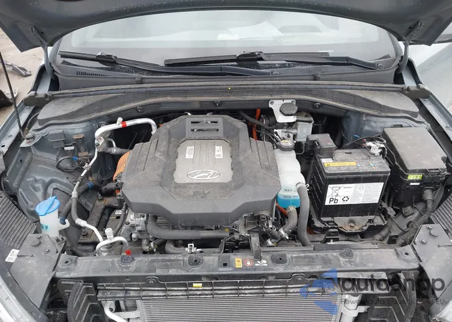 KMHC75LJXLU073993: 44374074