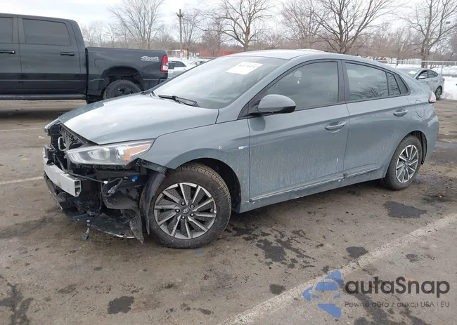 KMHC75LJXLU073993: 44374074