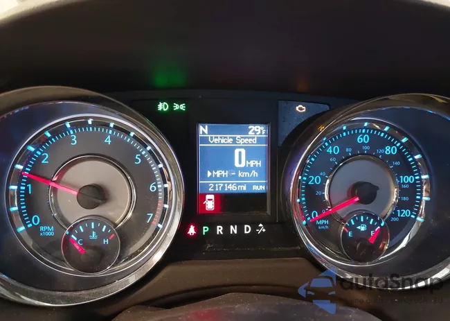 2C4RC1CG4DR662382: 44374086