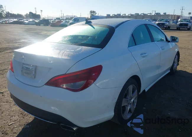 WDDSJ4EB1GN319451: 44374113