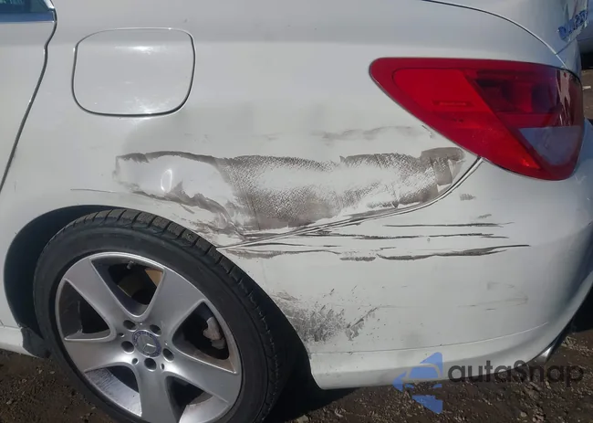 WDDSJ4EB1GN319451: 44374113