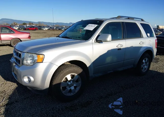 1FMCU9EG1CKA08852: 44374135