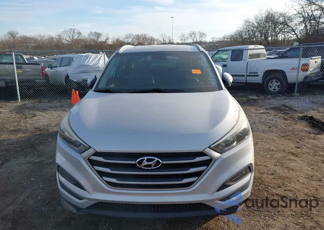 KM8J33A43JU612116: 44374178