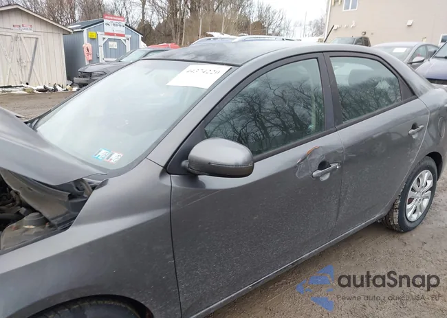 KNAFU4A2XD5682011: 44374220