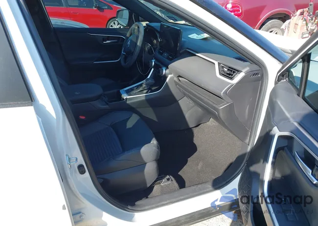 2T3E6RFV3PW041661: 44374273