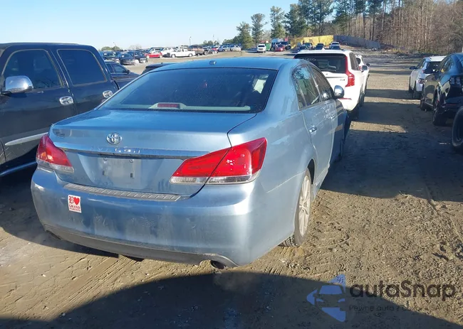 4T1BK3DB9BU440029: 44374318