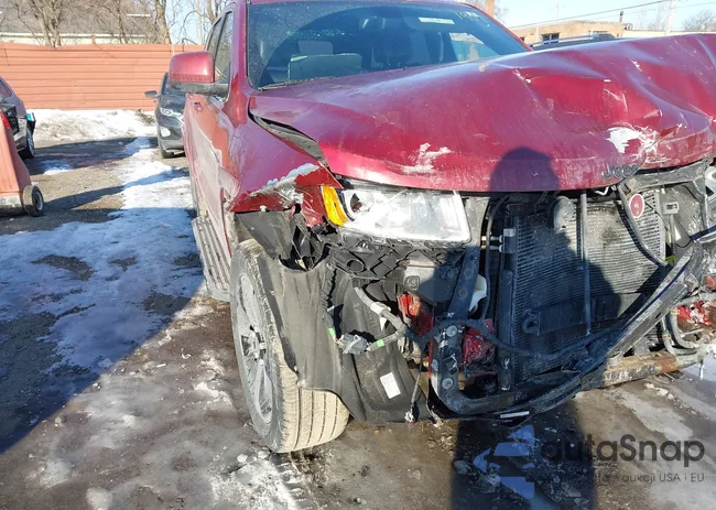 1C4RJFAG8FC821907: 44373671