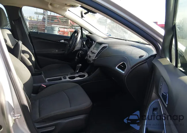 1G1BC5SM8J7187423: 44373690