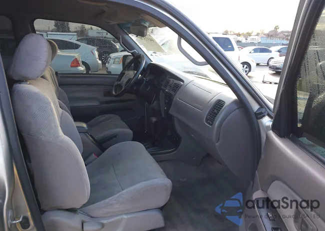 JT3GM84R4X0044267: 44373707