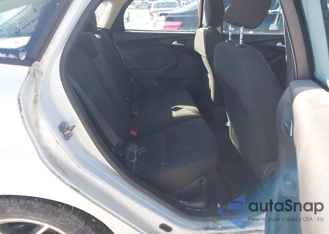 1FADP3K25FL338049: 44373709