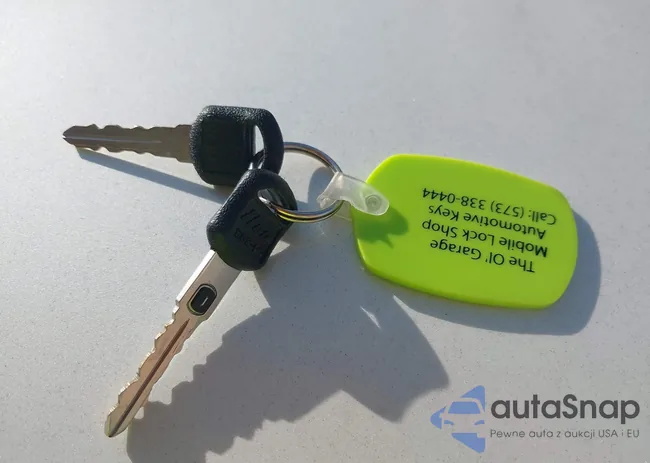 1G4GD2210X4701088: 44373744