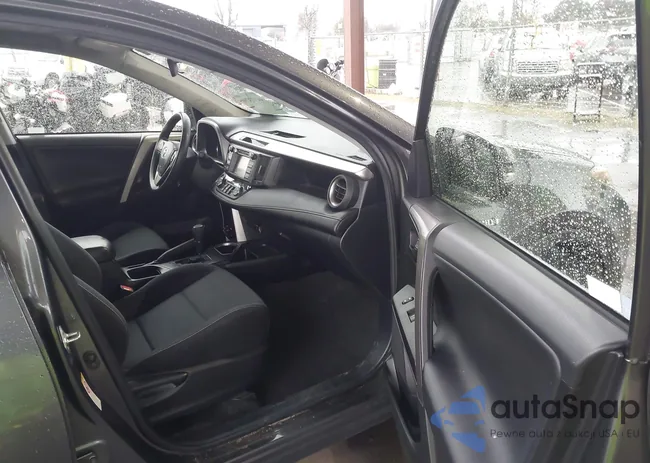 JTMRJREV9JD171238: 44373790