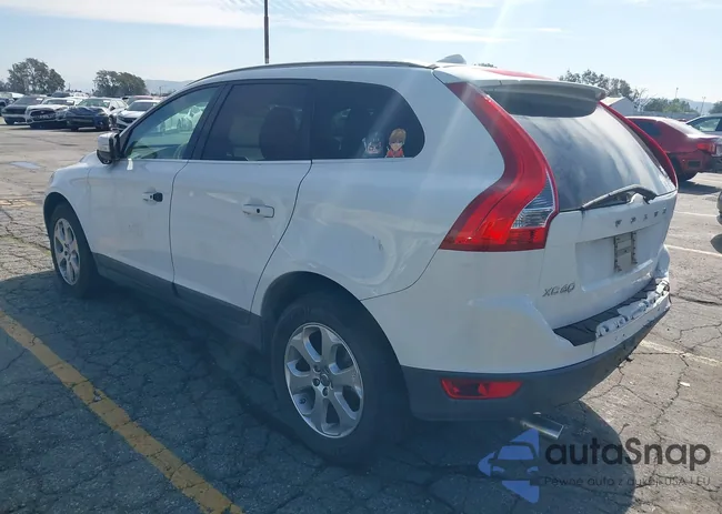 YV4940DL1D2373927: 44373836