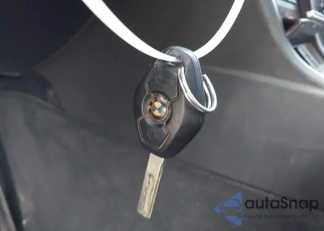 WBXPA93465WD10582: 44373841