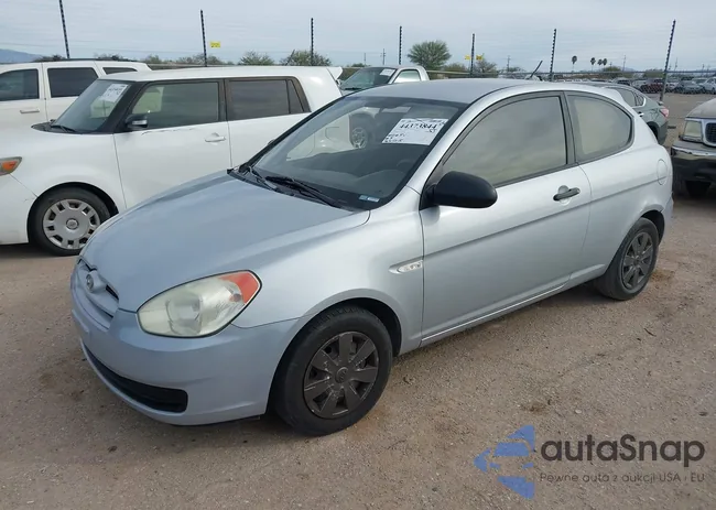 KMHCM36C47U024482: 44373844