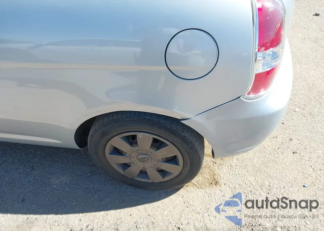 KMHCM36C47U024482: 44373844