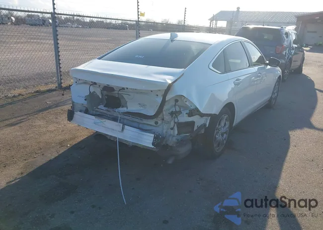 1HGCY1F28RA044762: 44373881