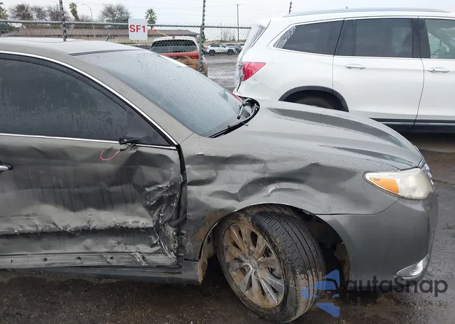 4T1BK3DB1CU460938: 44373887