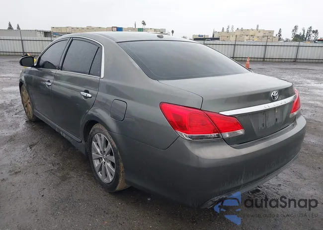 4T1BK3DB1CU460938: 44373887