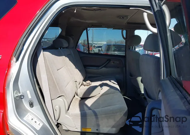 5TDBT44A01S030320: 44373904